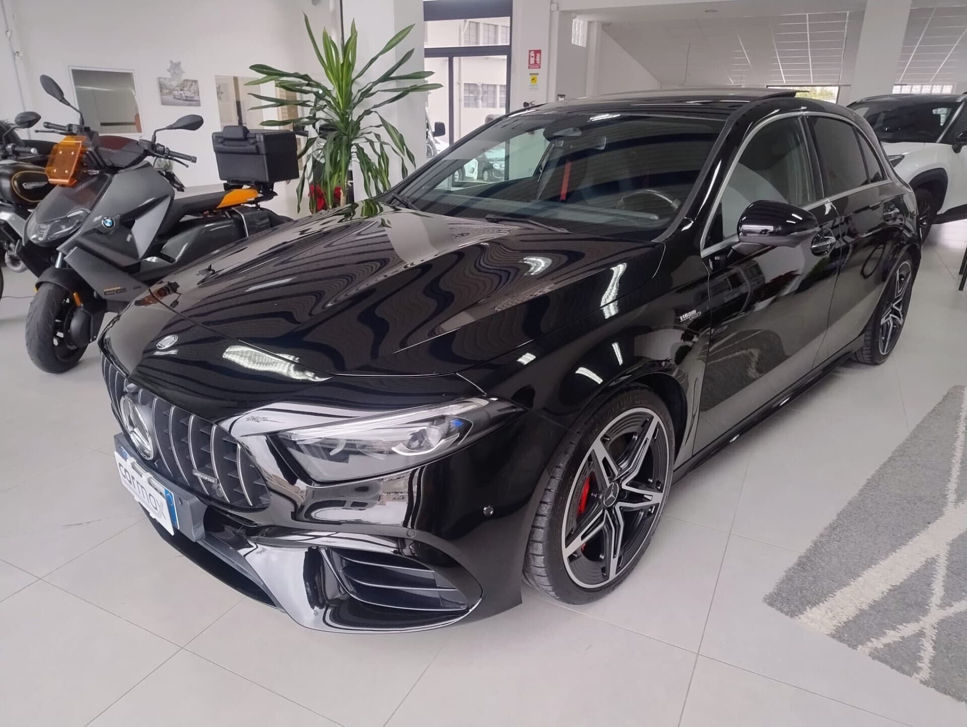 Mercedes-Benz A 45 AMG A 45S AMG 4Matic AMG Line Premium Plus 2023 usata a Cagliari — Car Max