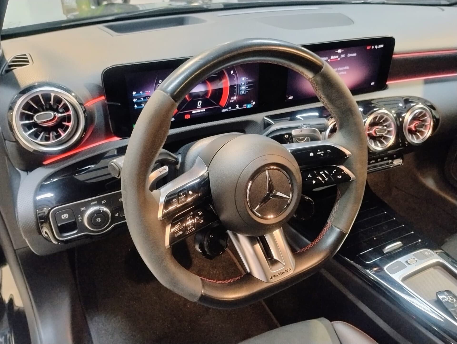 Mercedes-Benz A 45 AMG A 45S AMG 4Matic AMG Line Premium Plus 2023 usata a Cagliari — Car Max