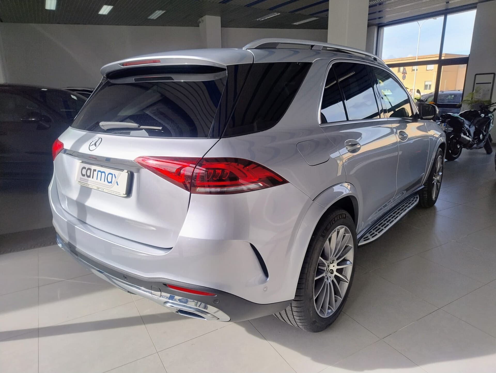 Mercedes-Benz GLE 300 GLE 300 d 4Matic Mild Hybrid Premium Plus 2023 usata a Cagliari — Car Max