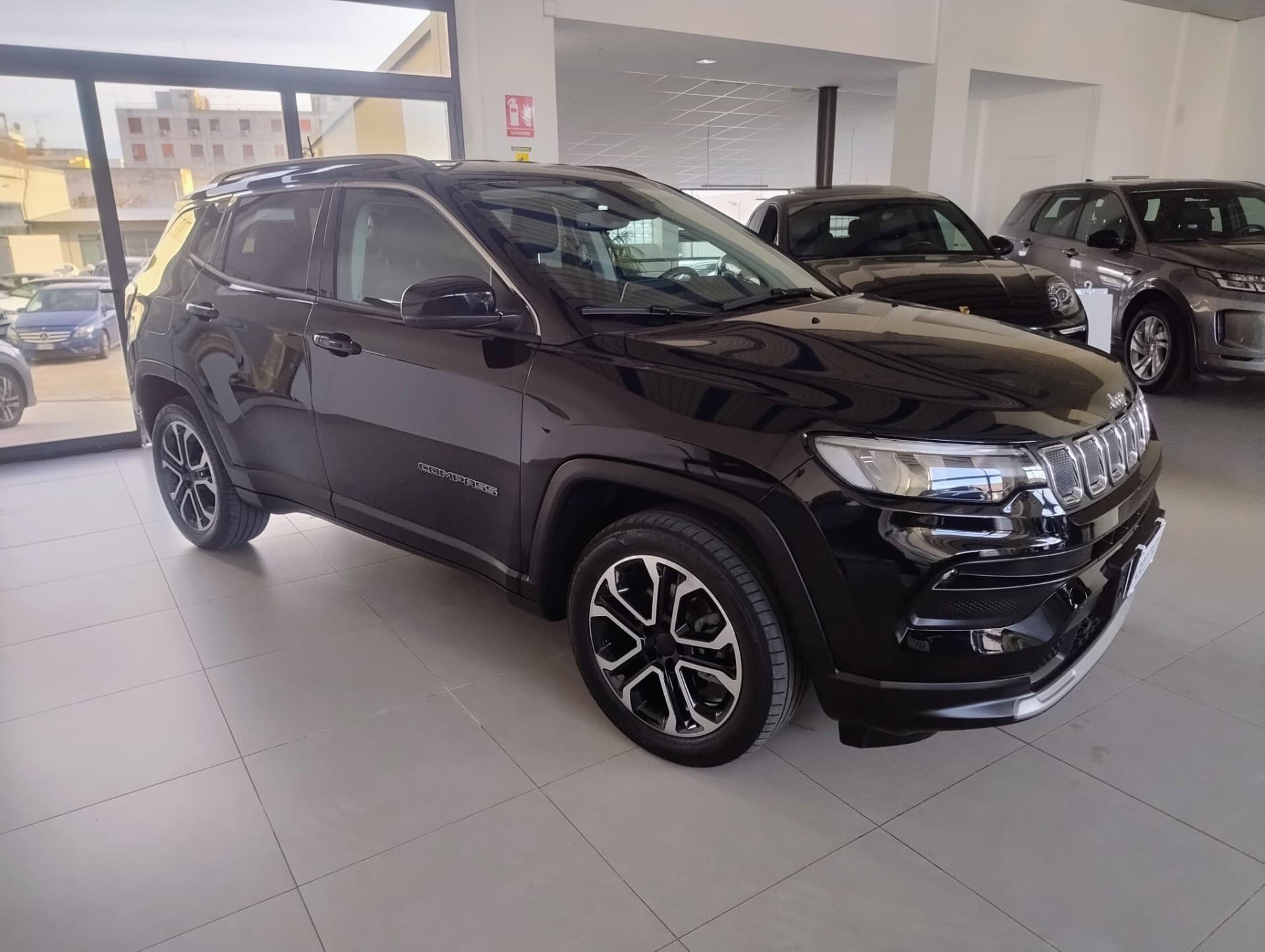 Jeep Compass Compass 1.6 Multijet II 2WD Limited 2024 usata a Cagliari — Car Max