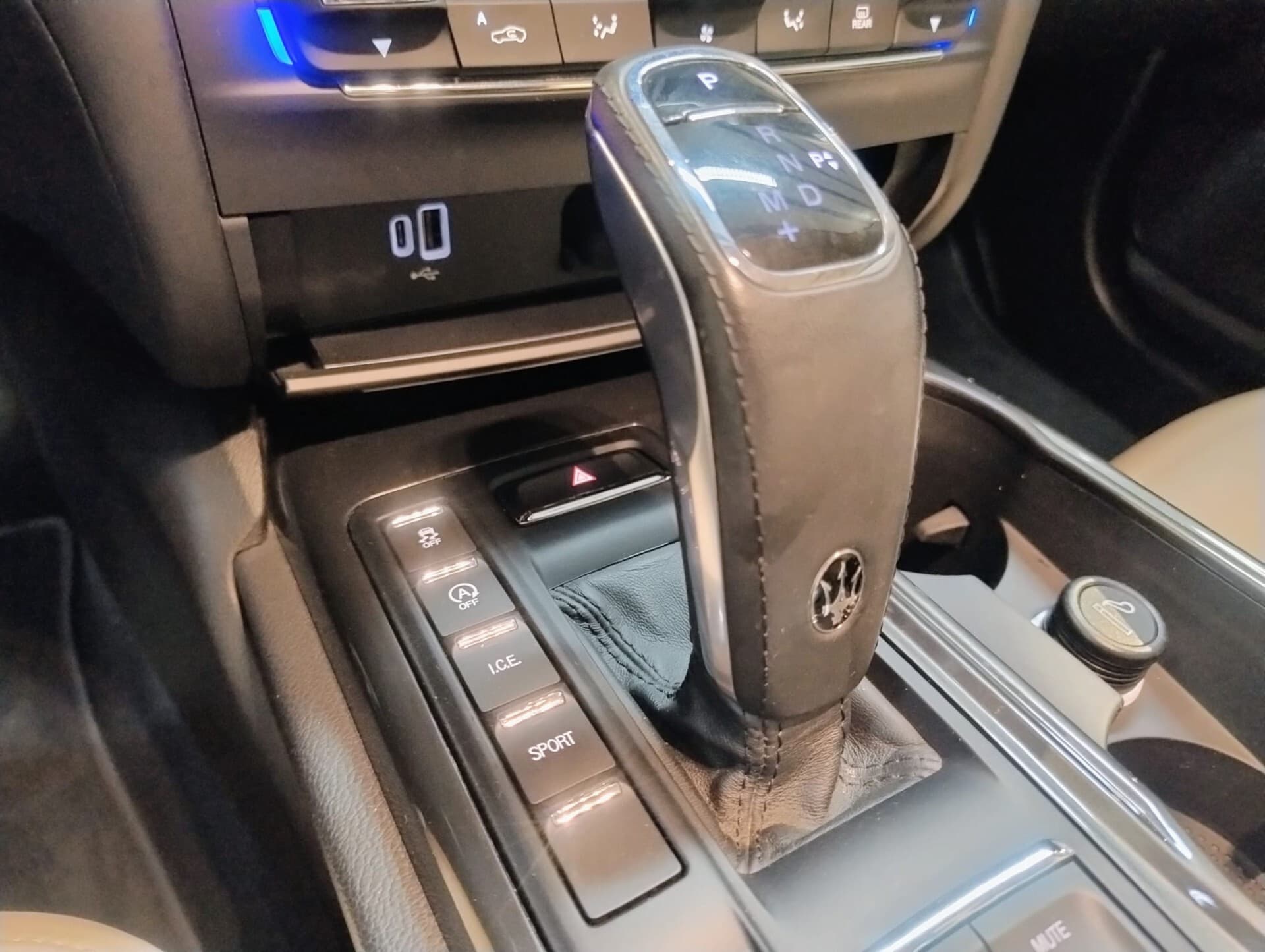 Maserati Ghibli Ghibli L4 330 CV MHEV Granlusso 2021 usata a Cagliari — Car Max