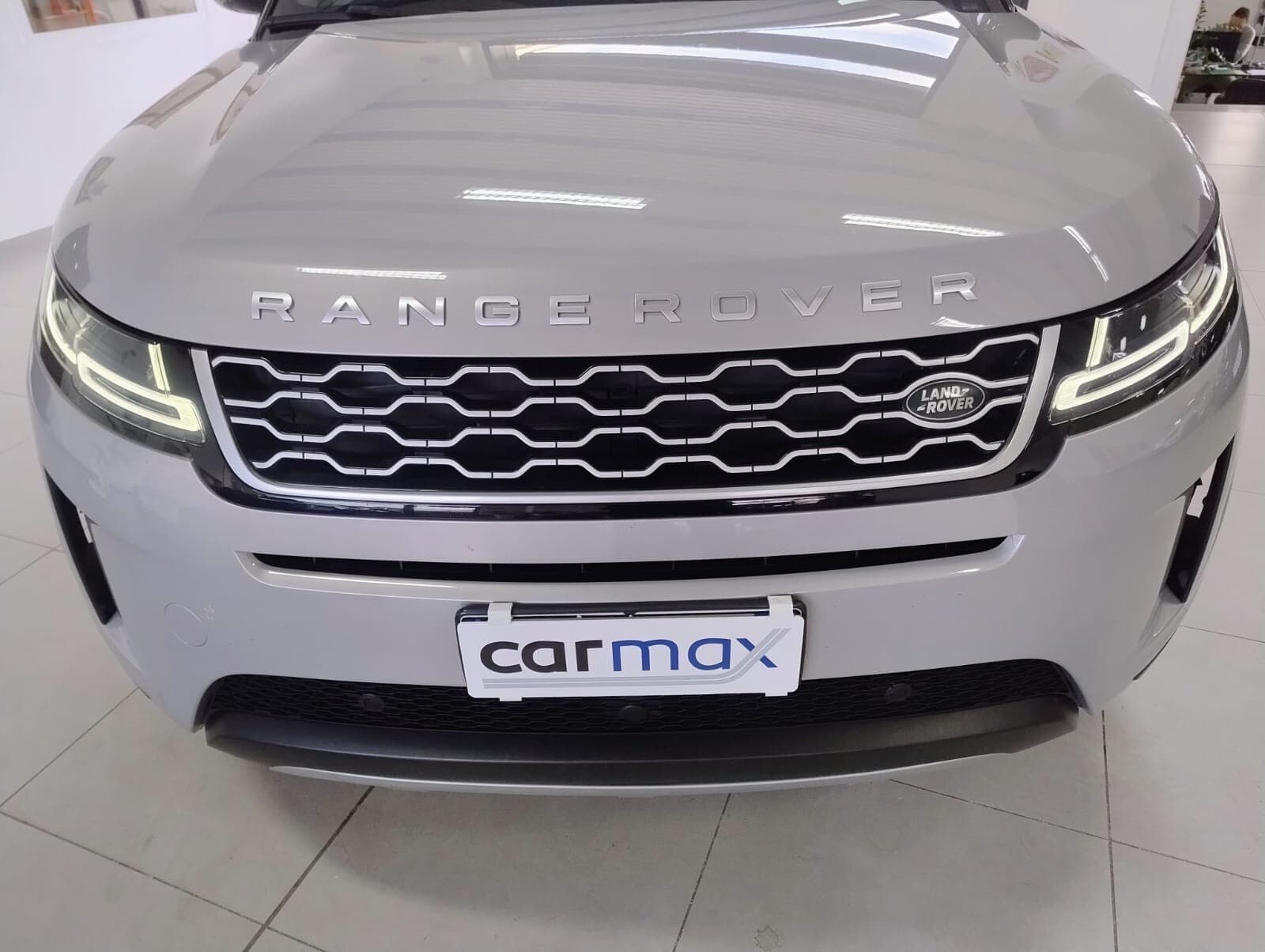 Land Rover Range Rover Evoque Range Rover Evoque 2.0D I4 180 CV AWD Auto SE 2020 usata a Cagliari — Car Max