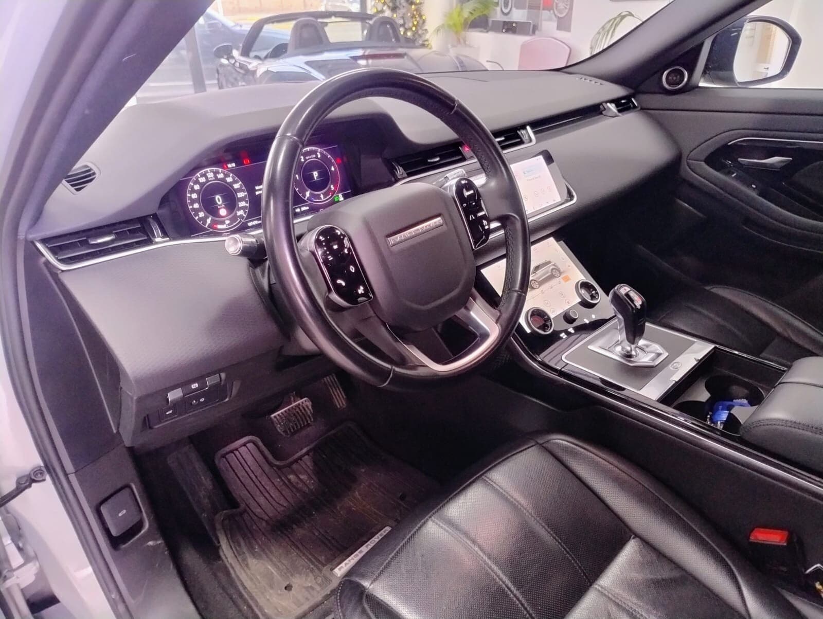 Land Rover Range Rover Evoque Range Rover Evoque 2.0D I4 180 CV AWD Auto SE 2020 usata a Cagliari — Car Max