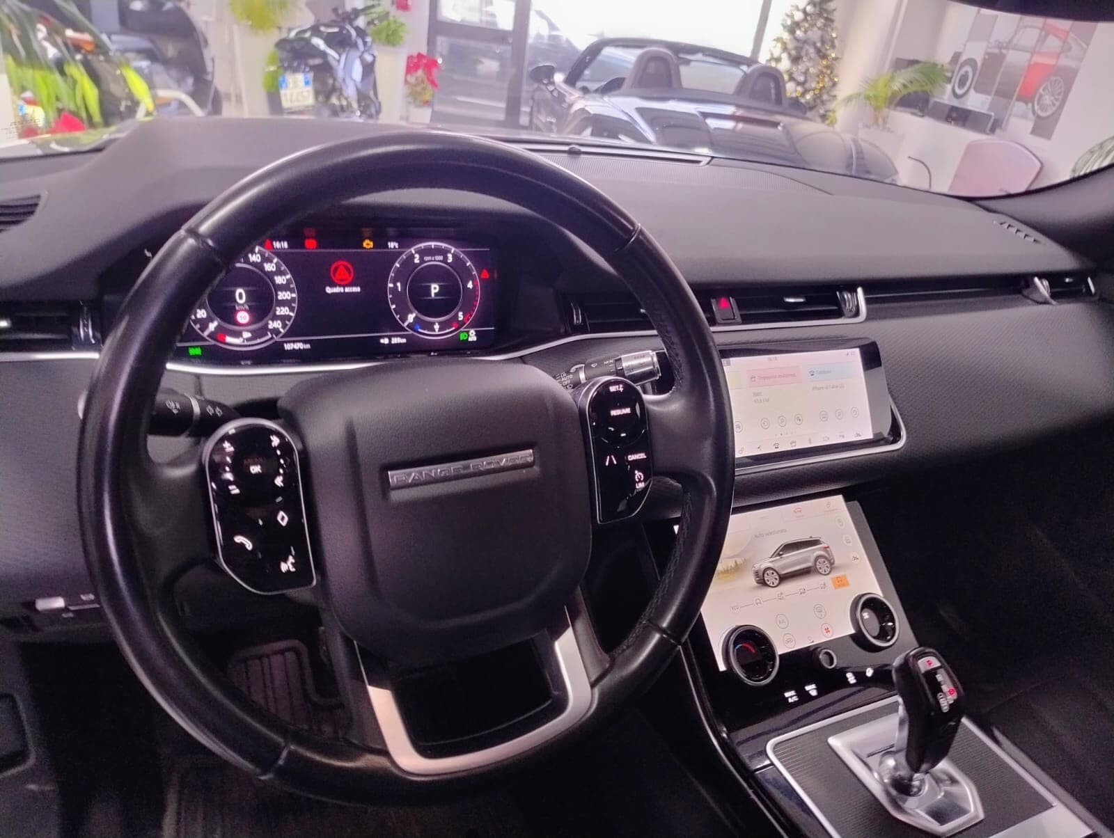 Land Rover Range Rover Evoque Range Rover Evoque 2.0D I4 180 CV AWD Auto SE 2020 usata a Cagliari — Car Max