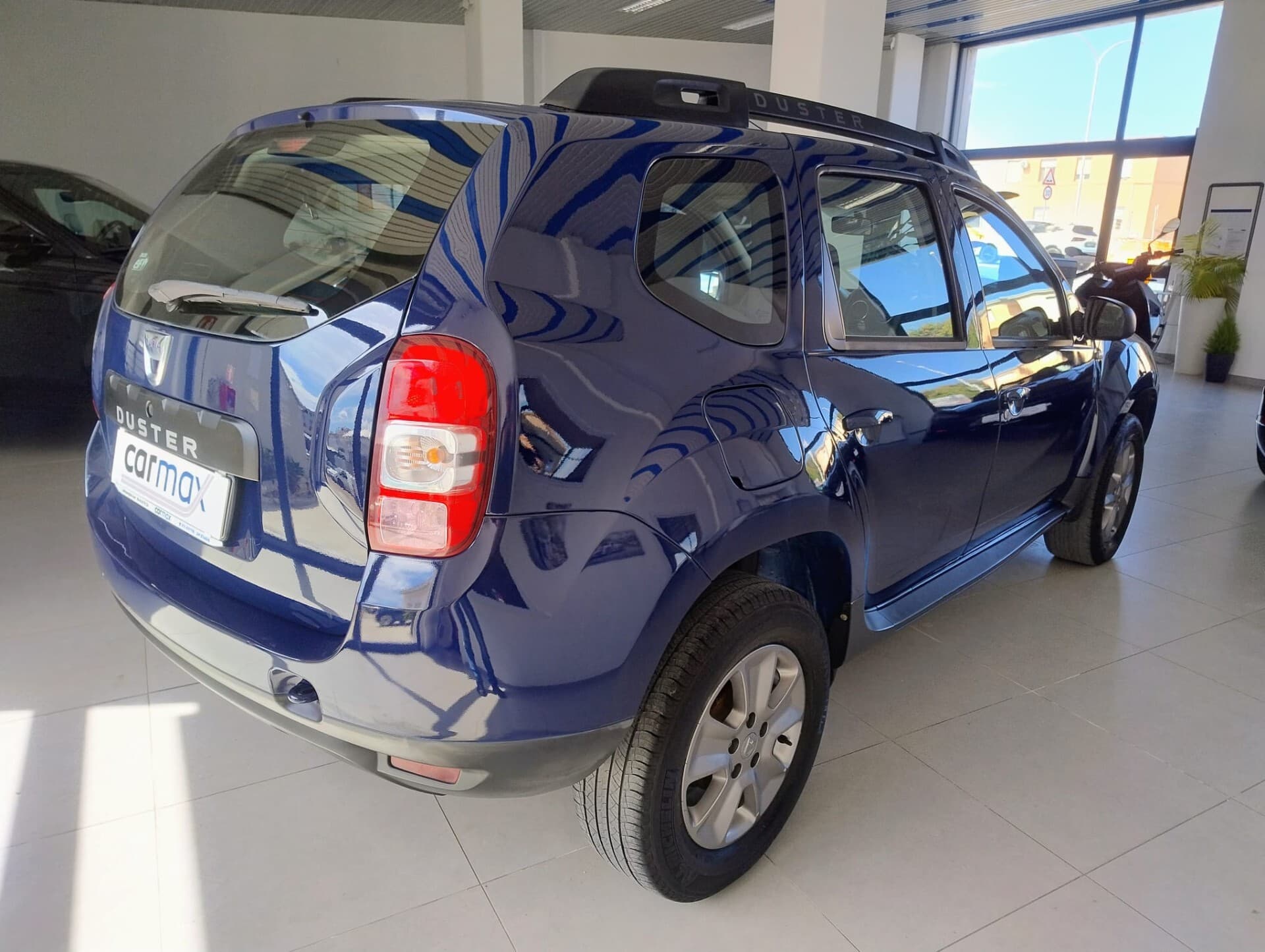 Dacia Duster Duster 1.5 dCi 110CV Start&Stop 4x2 Lauréate 2016 usata a Cagliari — Car Max