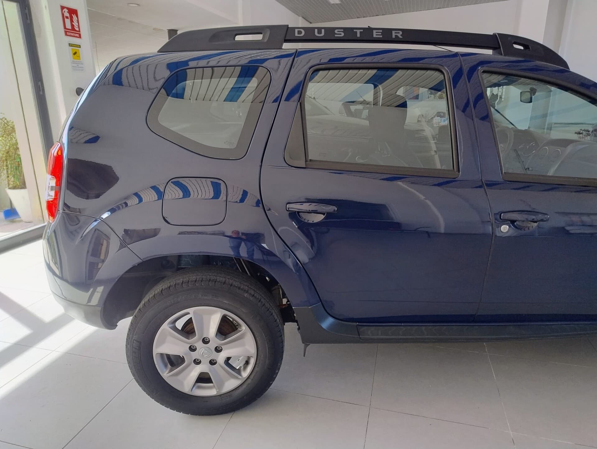 Dacia Duster Duster 1.5 dCi 110CV Start&Stop 4x2 Lauréate 2016 usata a Cagliari — Car Max