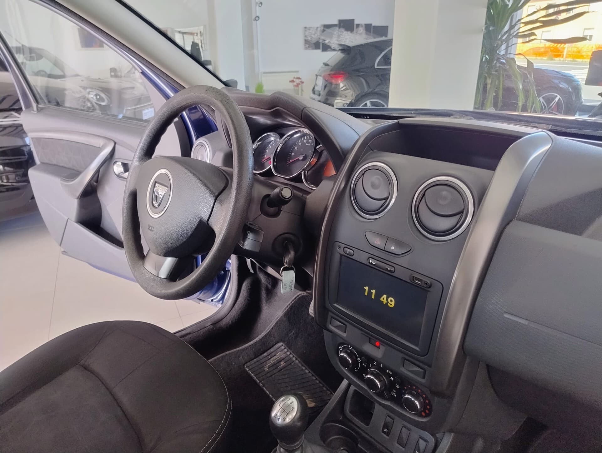 Dacia Duster Duster 1.5 dCi 110CV Start&Stop 4x2 Lauréate 2016 usata a Cagliari — Car Max