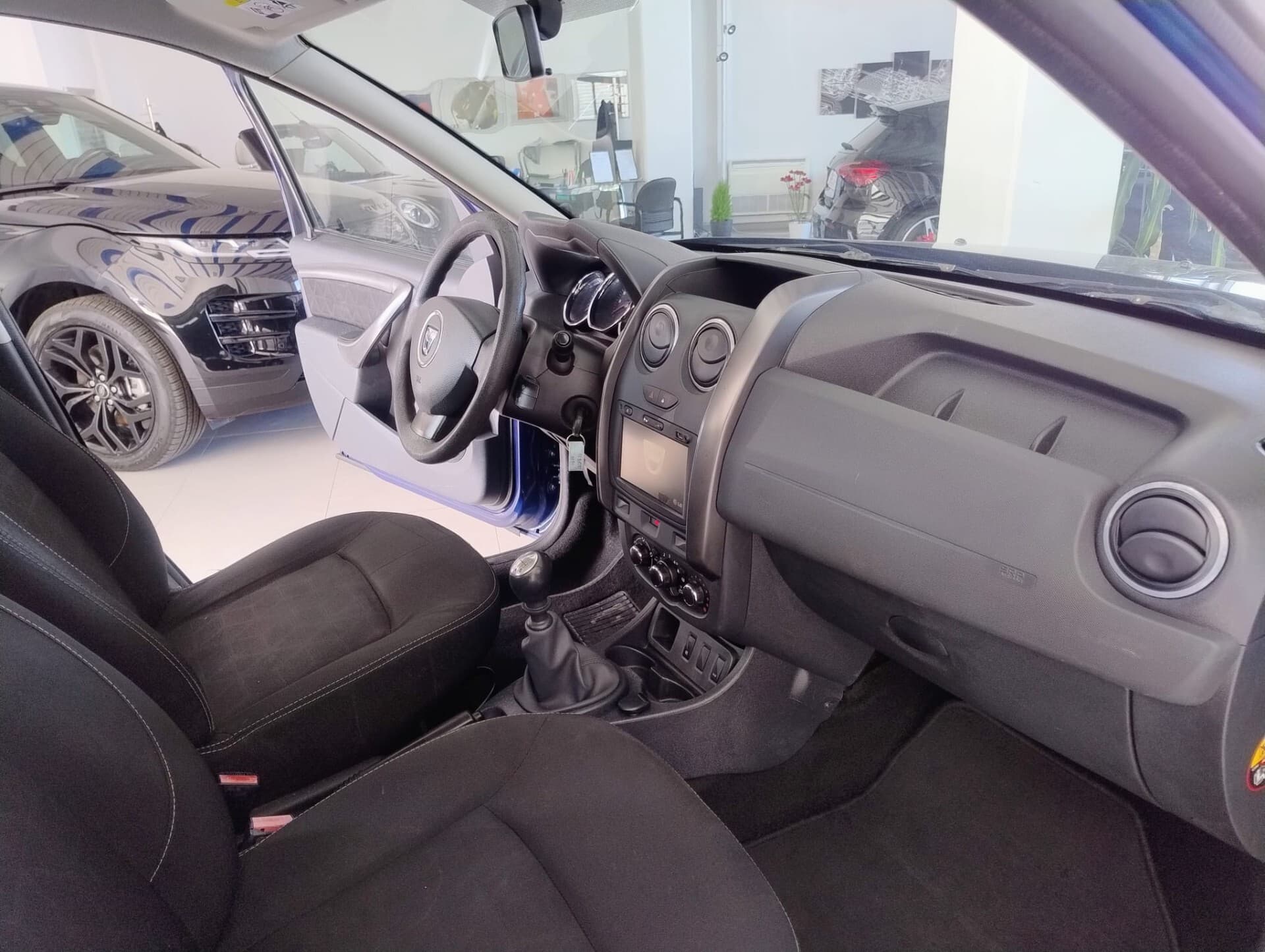 Dacia Duster Duster 1.5 dCi 110CV Start&Stop 4x2 Lauréate 2016 usata a Cagliari — Car Max