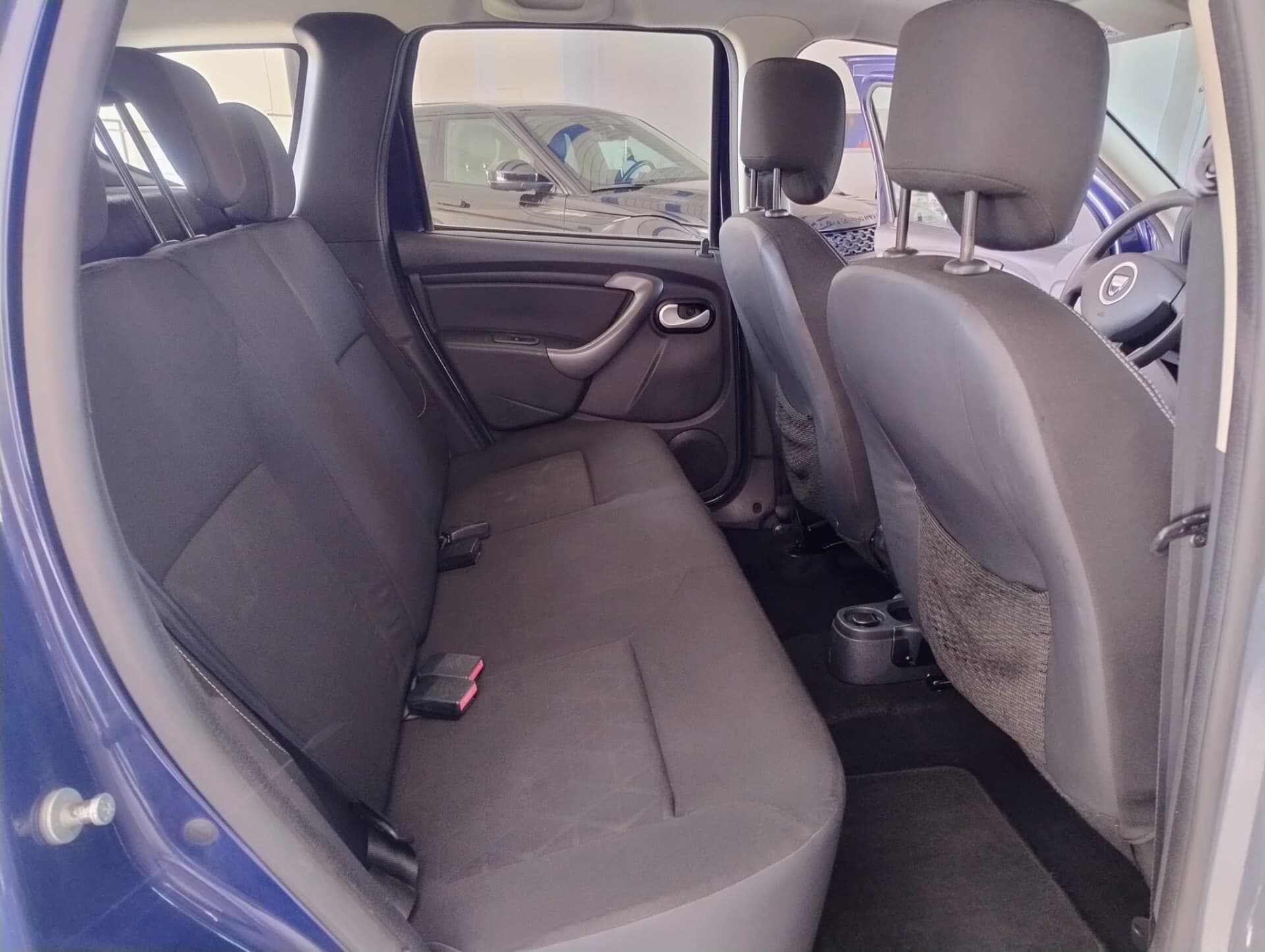 Dacia Duster Duster 1.5 dCi 110CV Start&Stop 4x2 Lauréate 2016 usata a Cagliari — Car Max