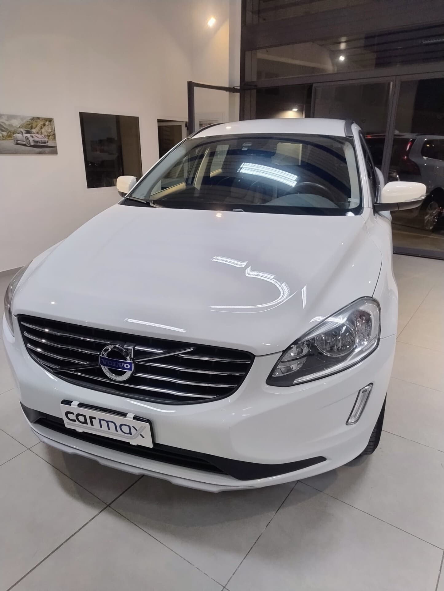 Volvo XC 60 XC60 D3 Geartronic Business 2017 usata a Cagliari — Car Max