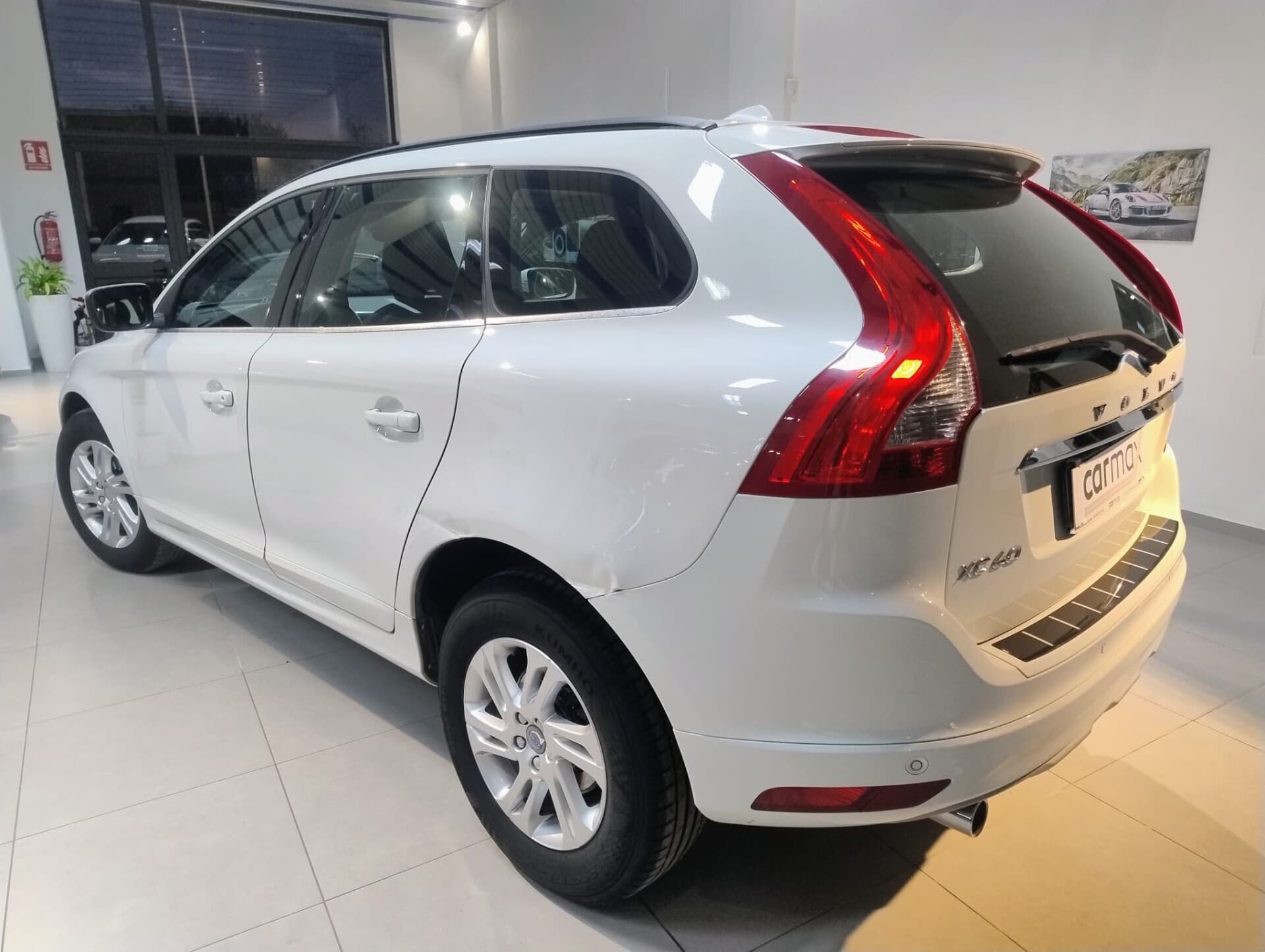 Volvo XC 60 XC60 D3 Geartronic Business 2017 usata a Cagliari — Car Max