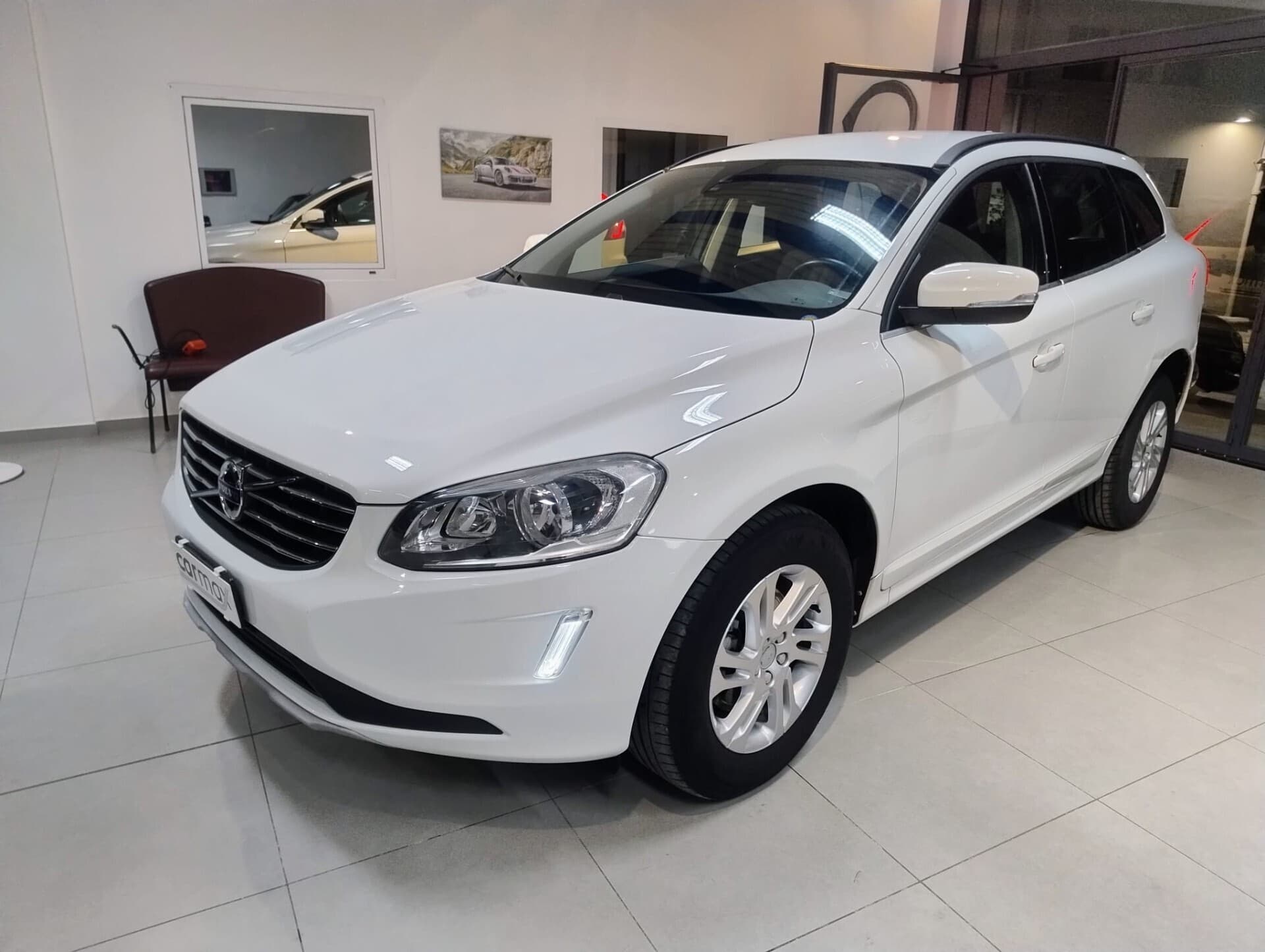 Volvo XC 60 XC60 D3 Geartronic Business 2017 usata a Cagliari — Car Max