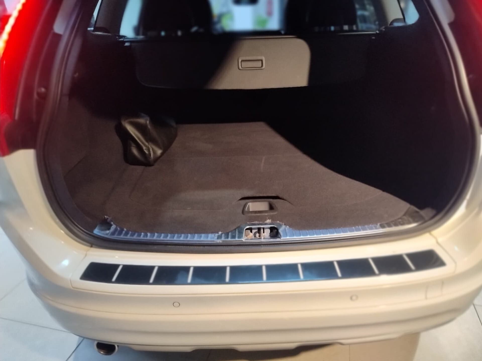 Volvo XC 60 XC60 D3 Geartronic Business 2017 usata a Cagliari — Car Max