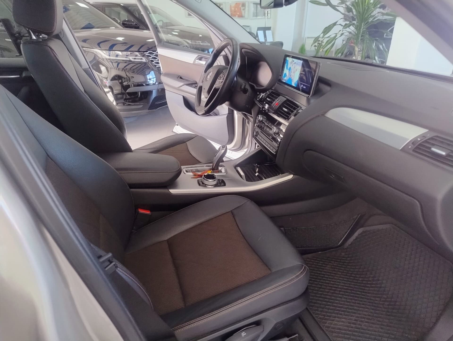 BMW X4 X4 xDrive20d 2017 usata a Cagliari — Car Max