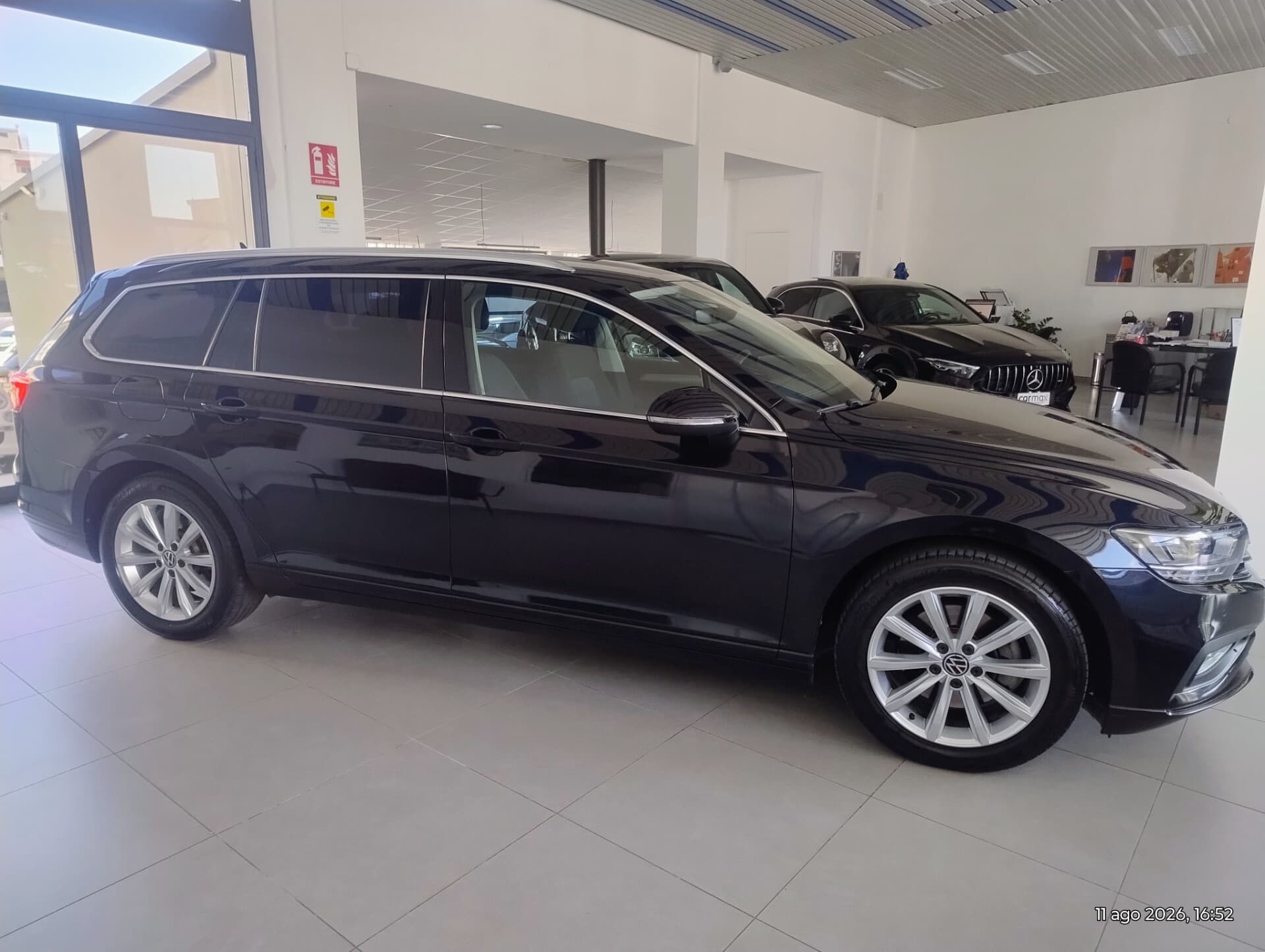 Volkswagen Passat Passat Variant 2.0 TDI SCR 122 CV EVO DSG Business 2021 usata a Cagliari — Car Max