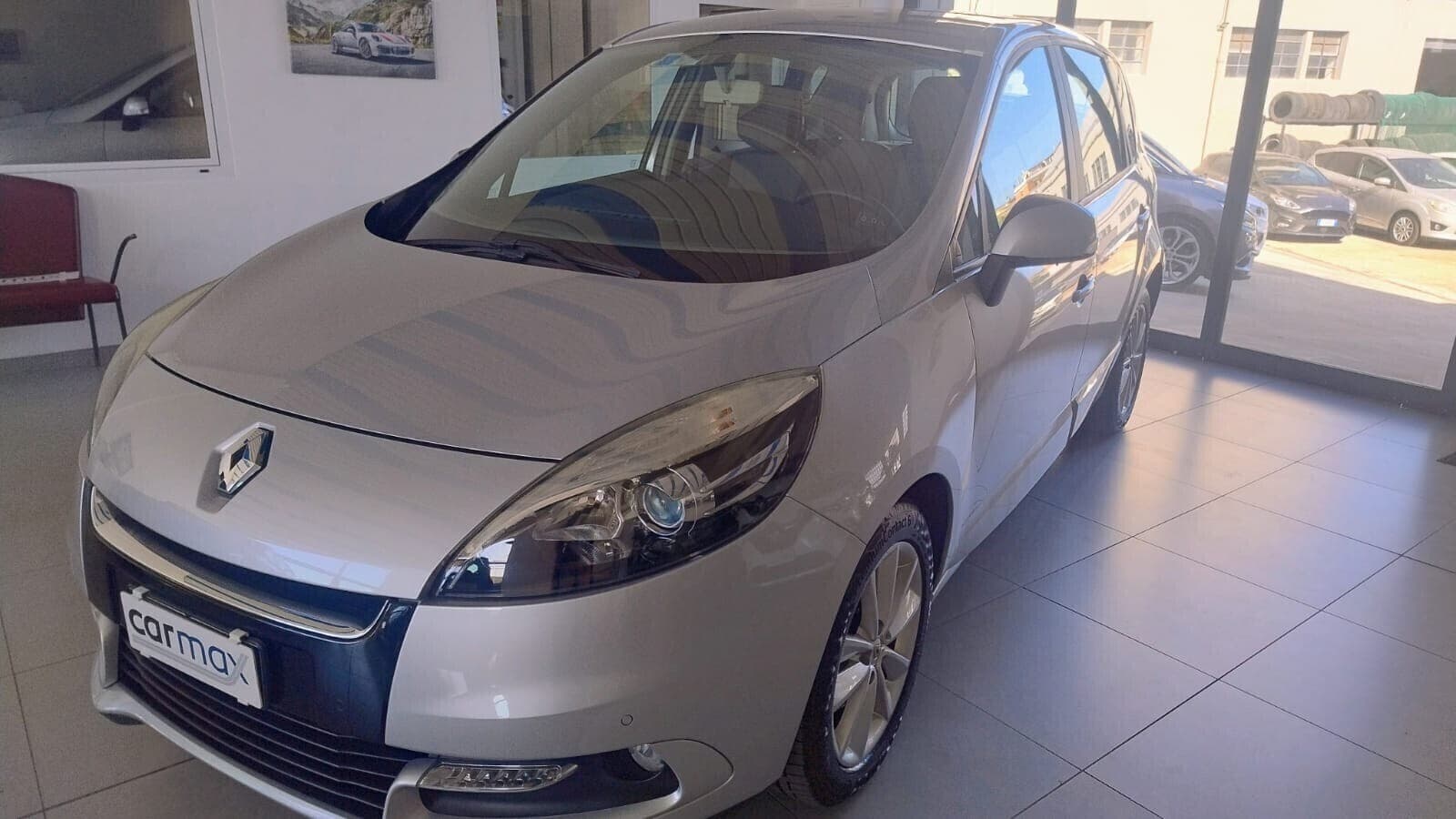 Renault Scenic Scénic XMod 1.5 dCi 110CV Limited 2015 usata a Cagliari — Car Max